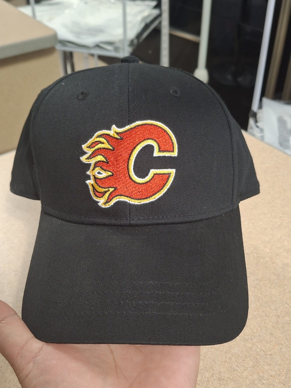 NHL Calgary Flames Black Embroidered Baseball Cap / Hat